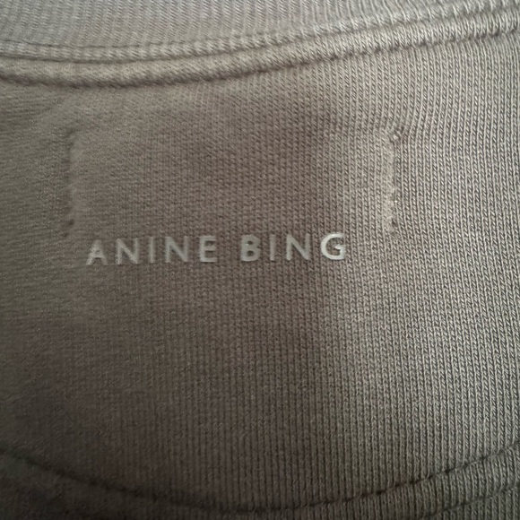 ANINE BING
Anine Bing Tiger Sweatshirt In Forest Green NWOT - Picture 7 of 7